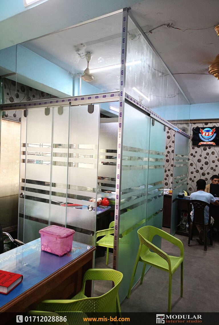 Glass partition with hanging glass door